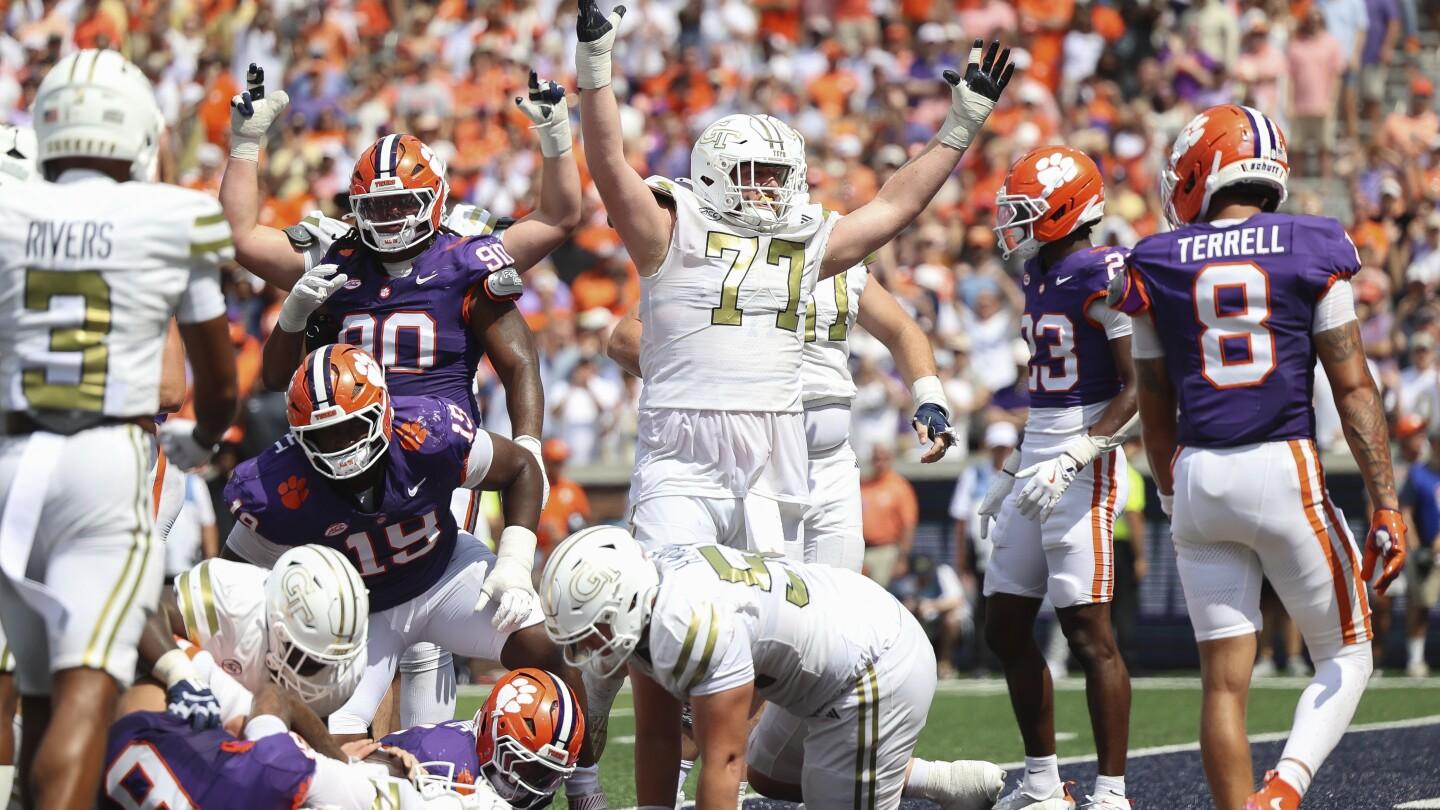 AP Over 25 Preview: Georgia Tech Let Her Own | AP News