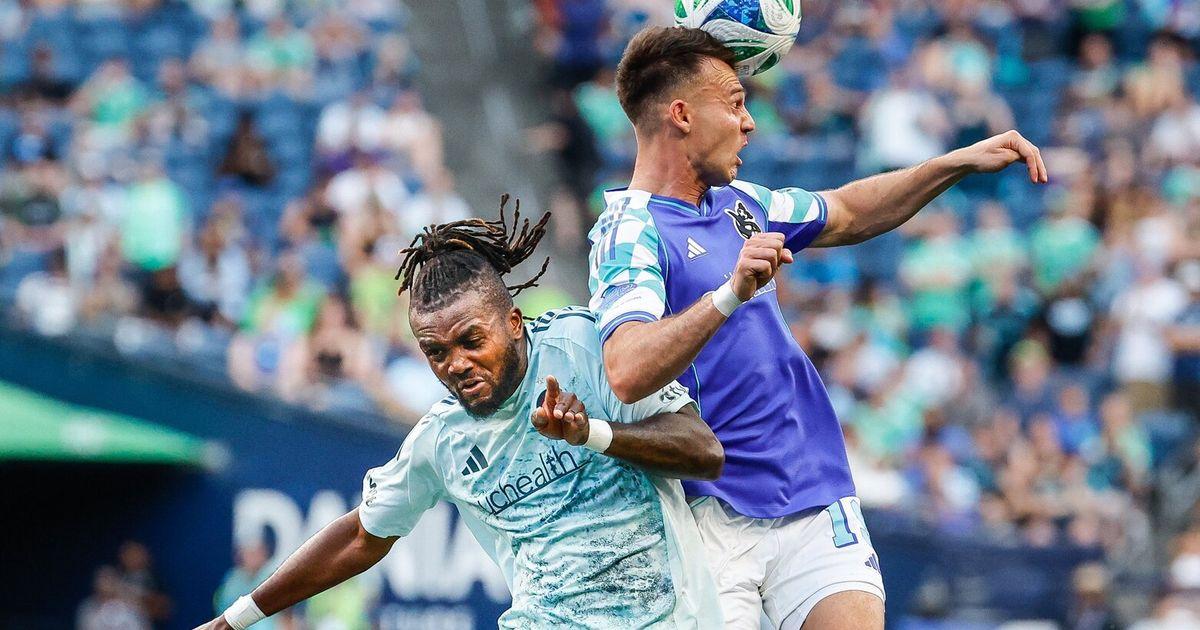 The Souners are satisfied with the drawing after the driving of three goals at C...