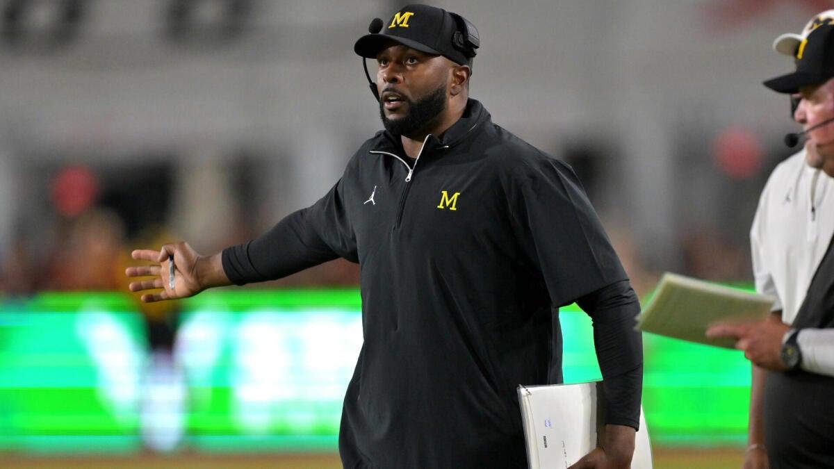 AP First 25 Referendum: Indiana gets many first votes, Michigan at 8. Week of fo...