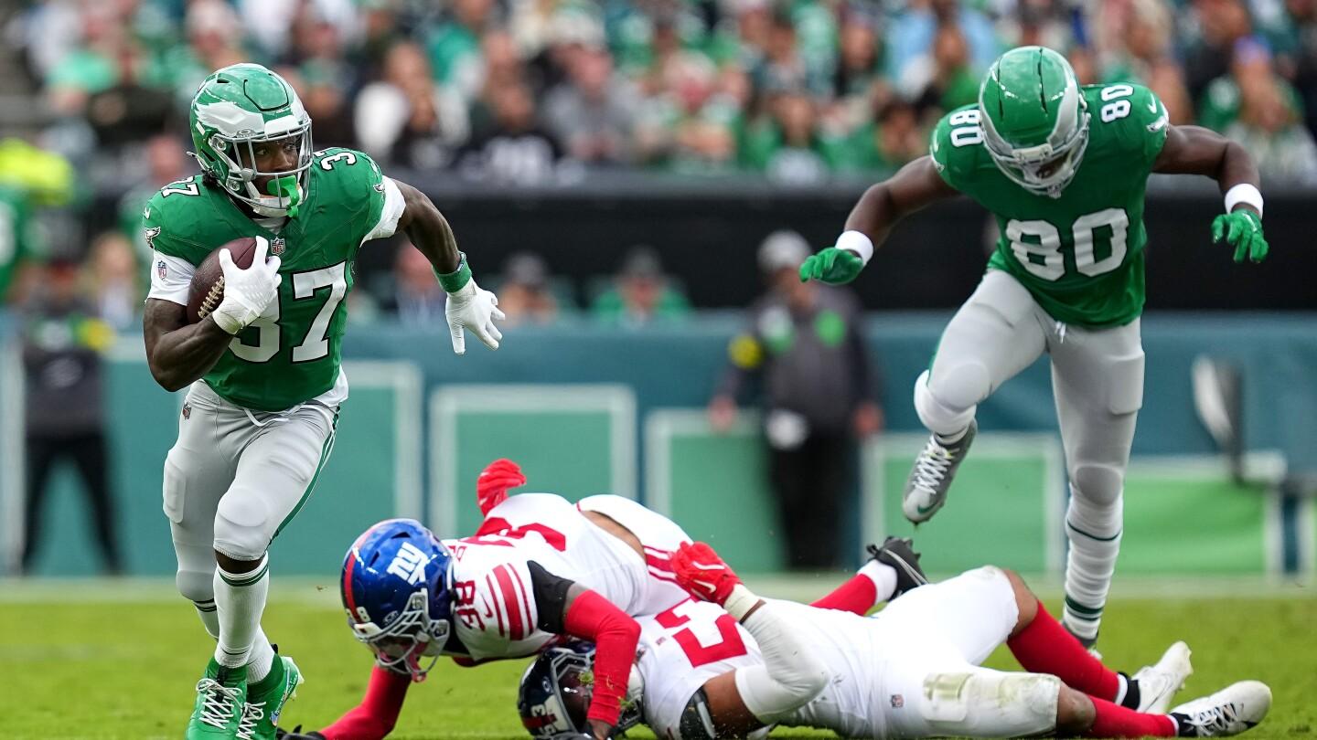 Saquon Barkley and Tank Bigsby lead the way as Eagles pass Giants - NBC Sports