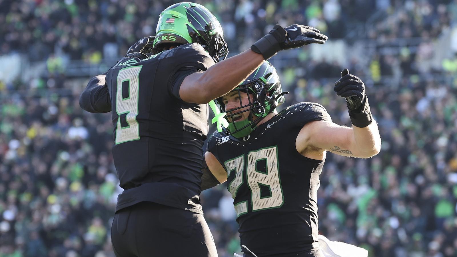 Senior Ducks Day Celebrations - University of Oregon Athletics