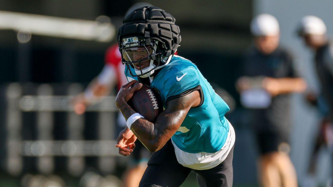 Jaguars Qb Lawronence Really the WR / CB Hunters Game Debut