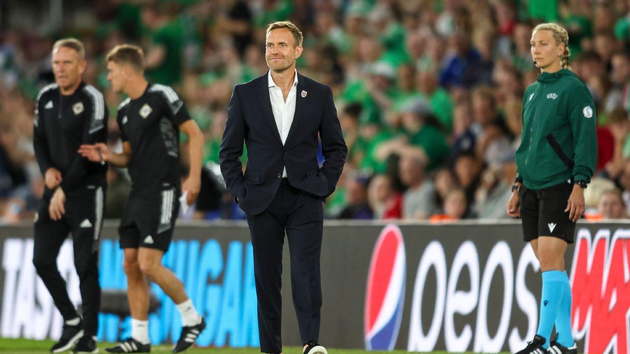 Norwegian coach of Norwegian coach SJ rents from NWSL